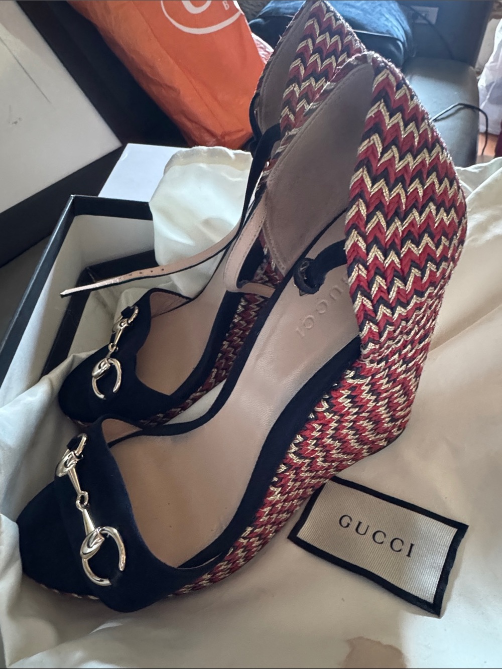 Gucci Black Shoe Box with White Label - Picture 6 of 7